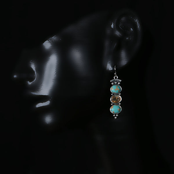 Collection of handmade casual  fashion jewelry of resin, stones, crystals, rhinestone, pearls & beads. Necklace, earrings, bracelets & chokers.