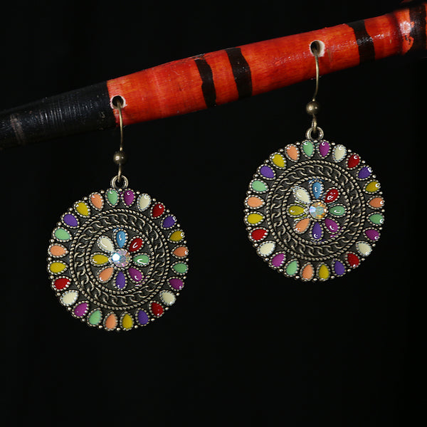 Collection of handmade casual  fashion jewelry of resin, stones, crystals, rhinestone, pearls & beads. Necklace, earrings, bracelets & chokers.