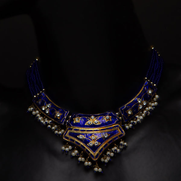 Traditional Jewelry
Handmade
Necklace
Ear rings
Wedding jewelry