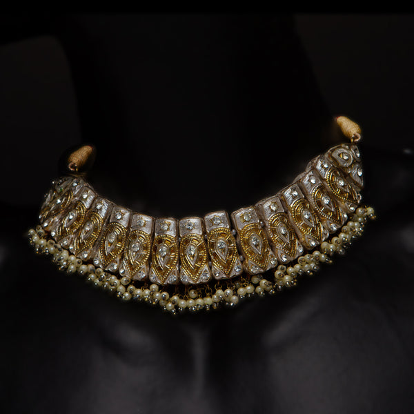 Traditional Jewelry
Handmade
Necklace
Ear rings
Wedding jewelry