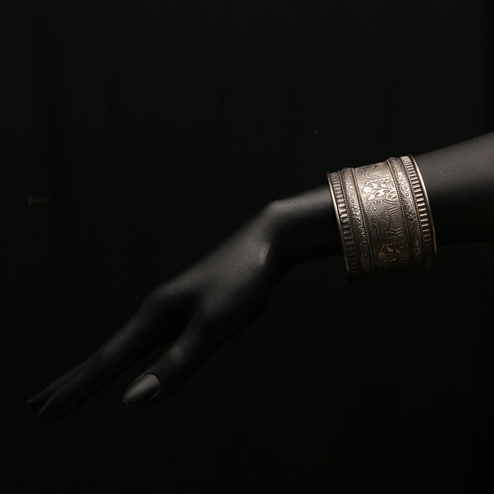 Oxidised silver metal jewelry jewellery bracelet kada bangle handmade