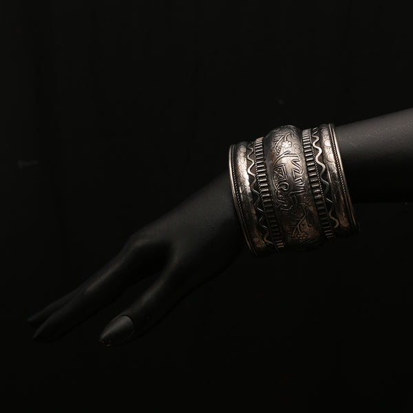 Oxidised silver metal jewelry jewellery bracelet kada bangle handmade