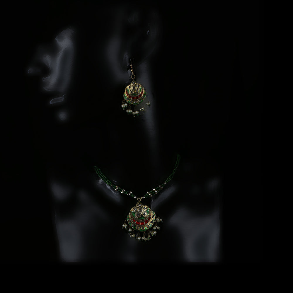 Handmade Traditional 'Lac' Jewellery - Pendant Necklace and Earring set