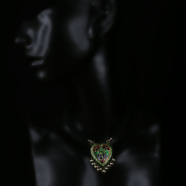 Handmade Traditional 'Lac' Jewellery - Black Heart