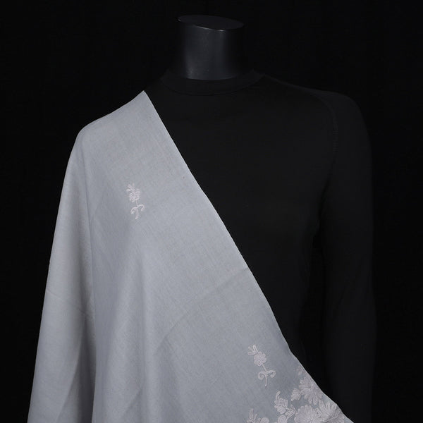 Hand embroidered Scarf Floral Pattern - Kashmir Grey