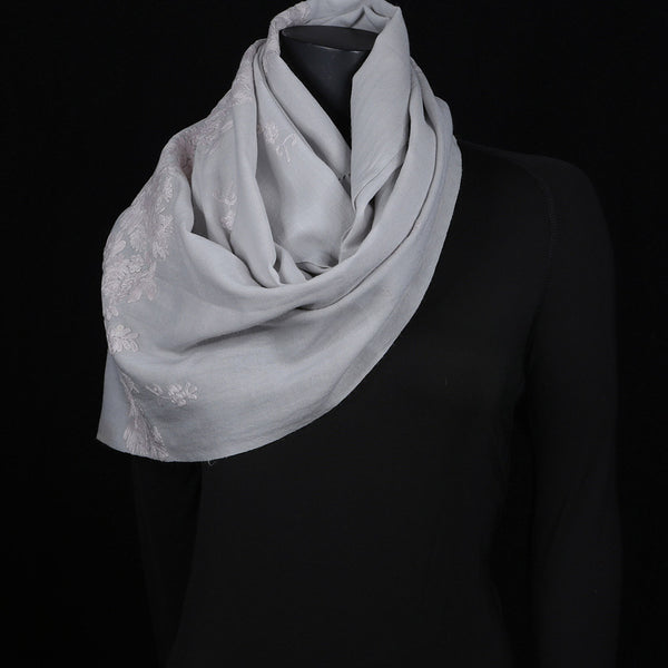 Hand embroidered Scarf Floral Pattern - Kashmir Grey