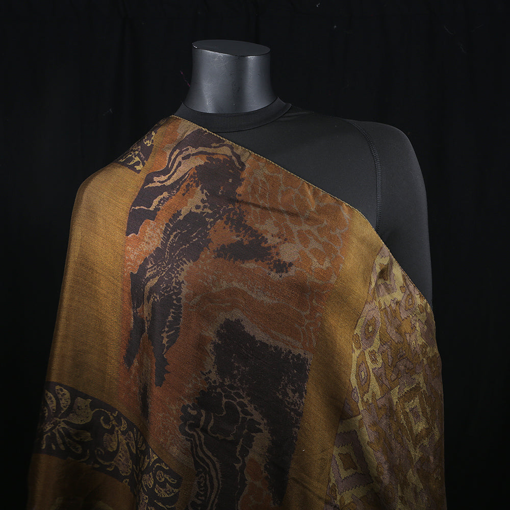 Women's Scarf in chiffon. Made from the lightweight chiffon. Ideal as a neck scarf or a headscarf / hijab.