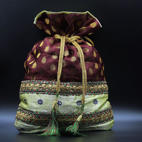 Handmade Potli Bag - Gold Zari Pattern