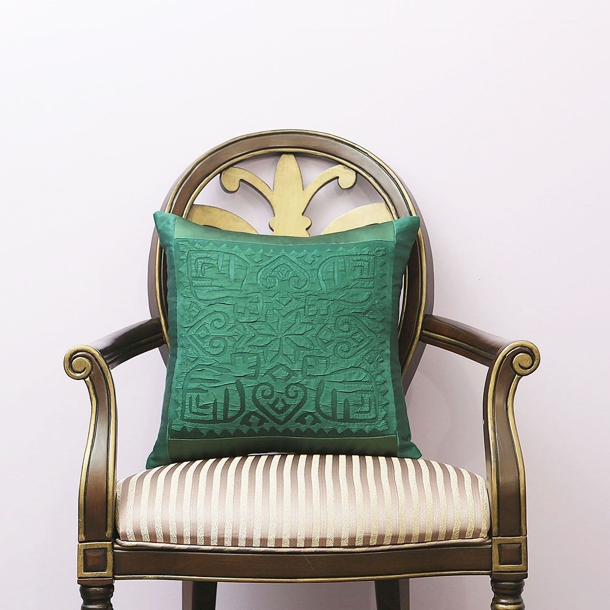 Handmade Rilli Applique Satin  Decorative Throw Pillow & Cushion Cover 18 x 18 inches Green Rilli