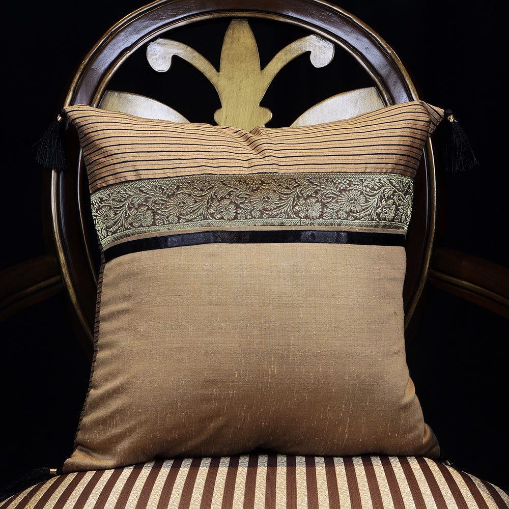 Handmade embroidered decorative throw pillow cushion & covers for home. In silk, cotton, polyester & canvas. Bring your home interior decoration ideas to life. 