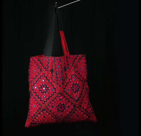 Handmade Embroidered Ladies Shoulder Bag - Red