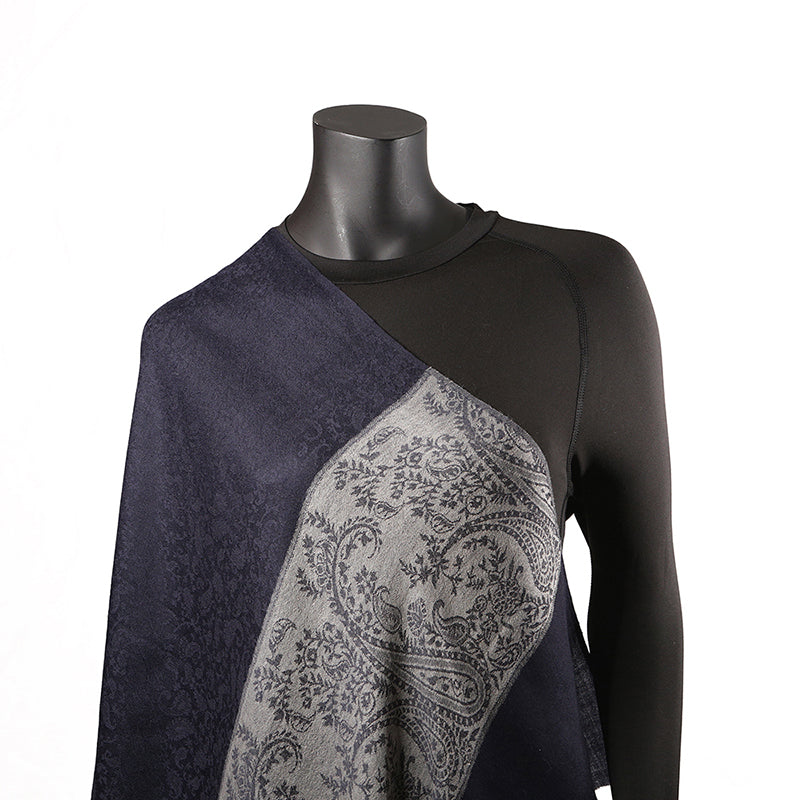 Handmade Pashmina Ladies Shawl / Scarf - Navy Blue Paisely